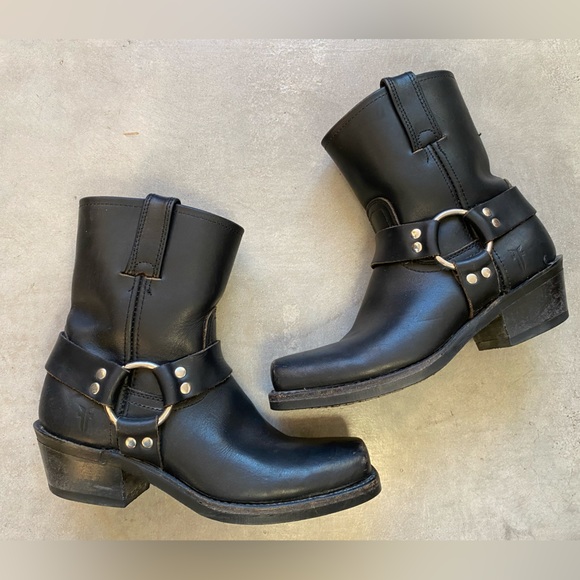 Frye 8R Harness Boots - Picture 2 of 16